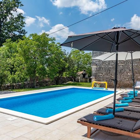 Holiday Home Marija - Roj422 By Interhome Zminj Екстер'єр фото