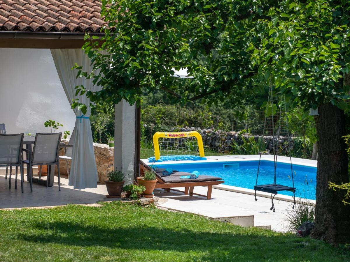 Holiday Home Marija - Roj422 By Interhome Zminj Екстер'єр фото